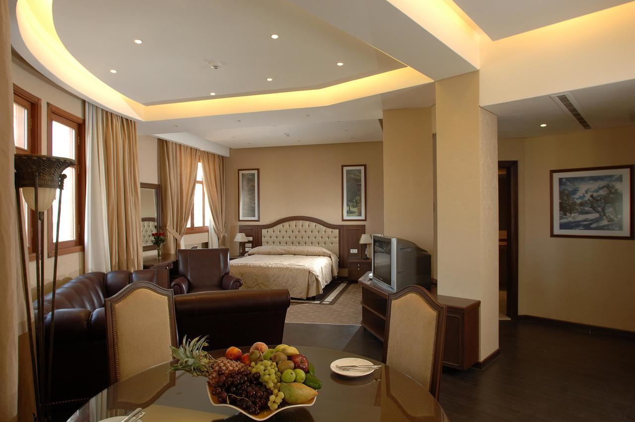 ביירות Etoile Suites Boutique Hotel Downtown מראה חיצוני תמונה